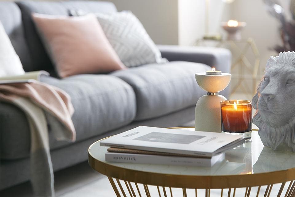 45 Best Coffee Table Centerpiece Ideas You'll Love 147 45 Best Coffee Table Centerpiece Ideas You'll Love Table Centerpiece Ideas