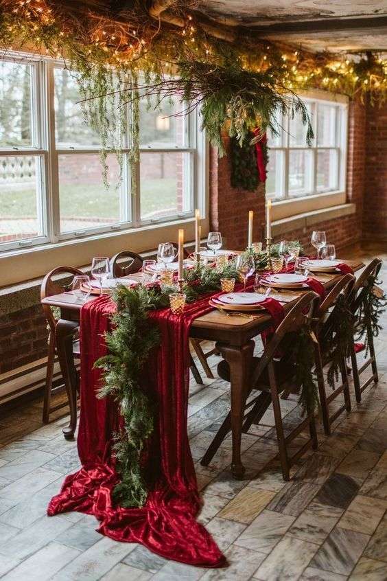 50+ Elegant Christmas Table Decor Ideas to Inspire You 125 50+ Elegant Christmas Table Decor Ideas to Inspire You 4cda4dd7aa5985ac4e971d76aa977101 Christmas Table Decor