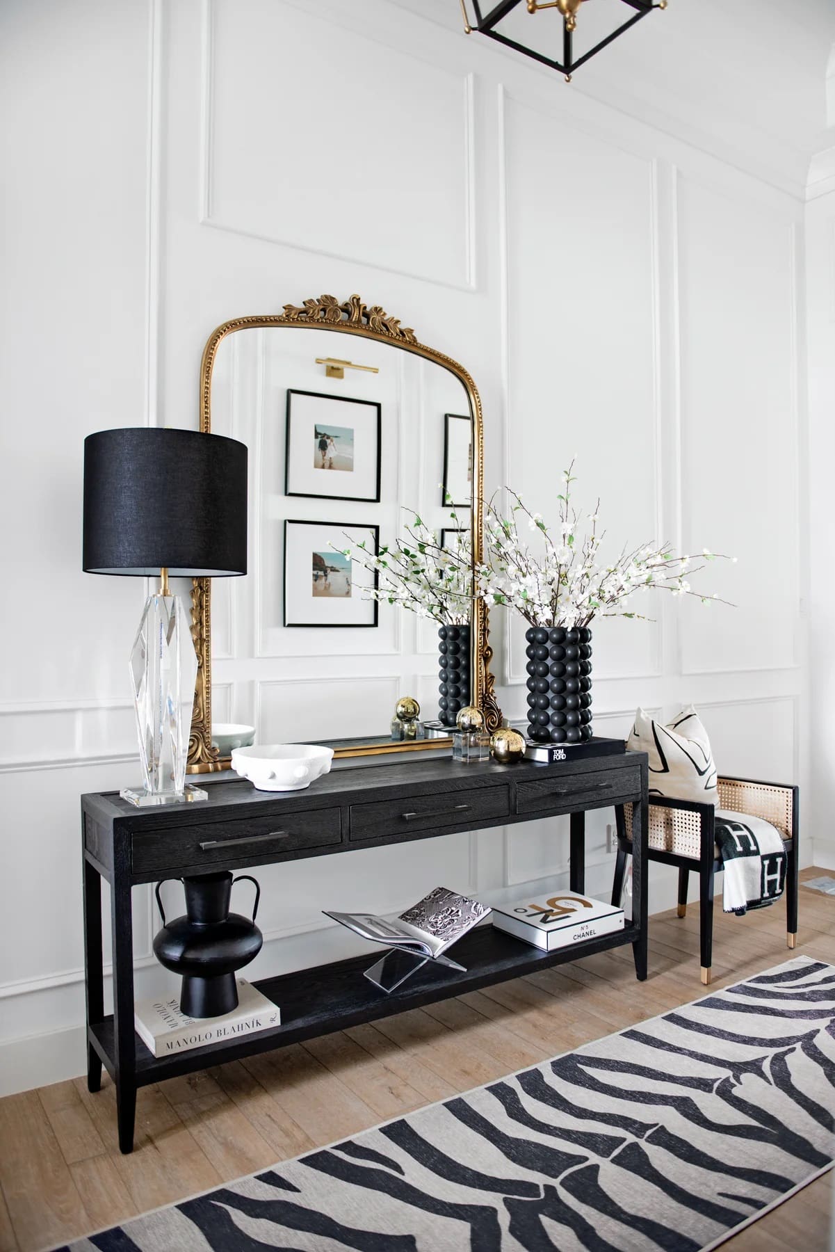 45 Modern and Elegant Entryway Table Decor Ideas 37 45 Modern and Elegant Entryway Table Decor Ideas 52918019835 9b00ee6bd9 o Entryway Table Decor