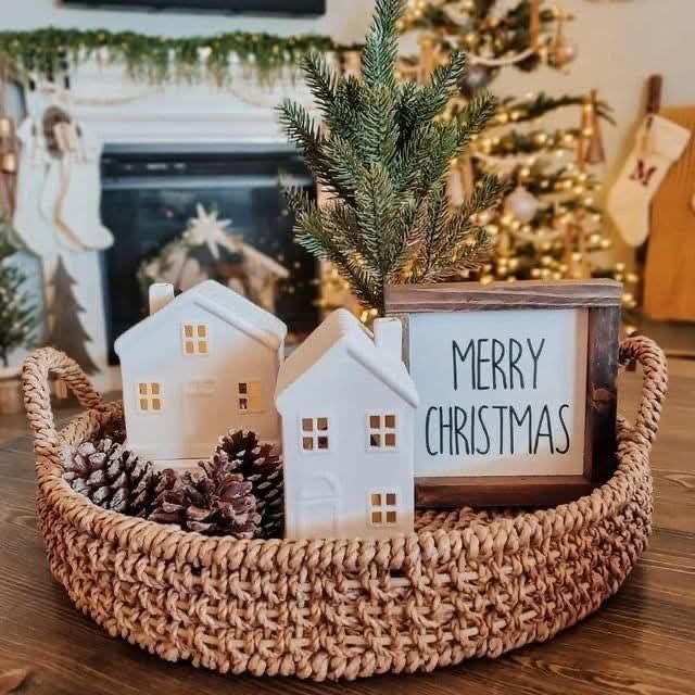 30 Cozy Christmas Coffee Table Decor Ideas You'll Love 66 30 Cozy Christmas Coffee Table Decor Ideas You'll Love christmas cofffee table decor ideasIMG 9223 Christmas Coffee Table Decor Ideas