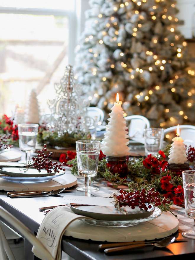 50+ Elegant Christmas Table Decor Ideas to Inspire You 111 50+ Elegant Christmas Table Decor Ideas to Inspire You Christmas Tablescape Happy and cheerful Christmas Tablescape Christmas Tablescape Christmas Table Decor
