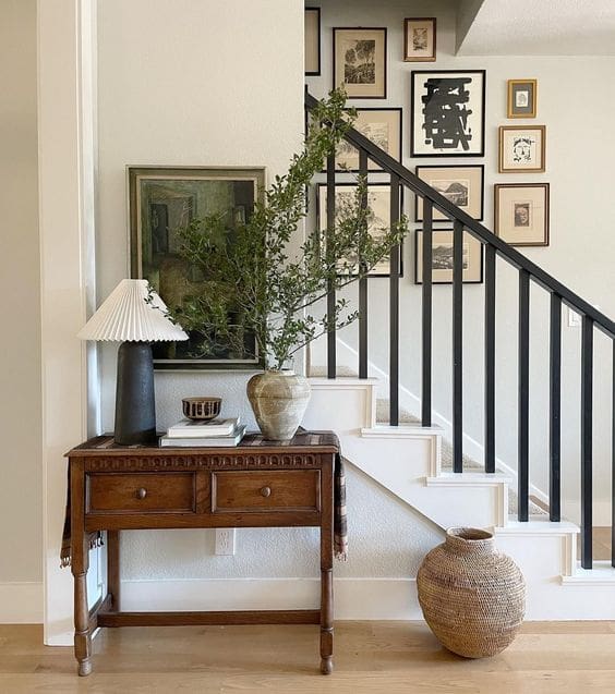 25 Chic Studio McGee Entryway Ideas You'll Love 58 25 Chic Studio McGee Entryway Ideas You'll Love e8d3a8fafd35b68fa666e7e5db19b946 Studio McGee Entryway
