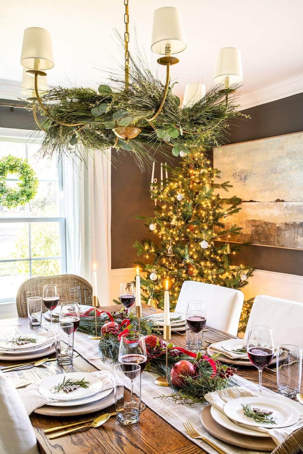 50+ Elegant Christmas Table Decor Ideas to Inspire You 122 50+ Elegant Christmas Table Decor Ideas to Inspire You hbjbh Christmas Table Decor