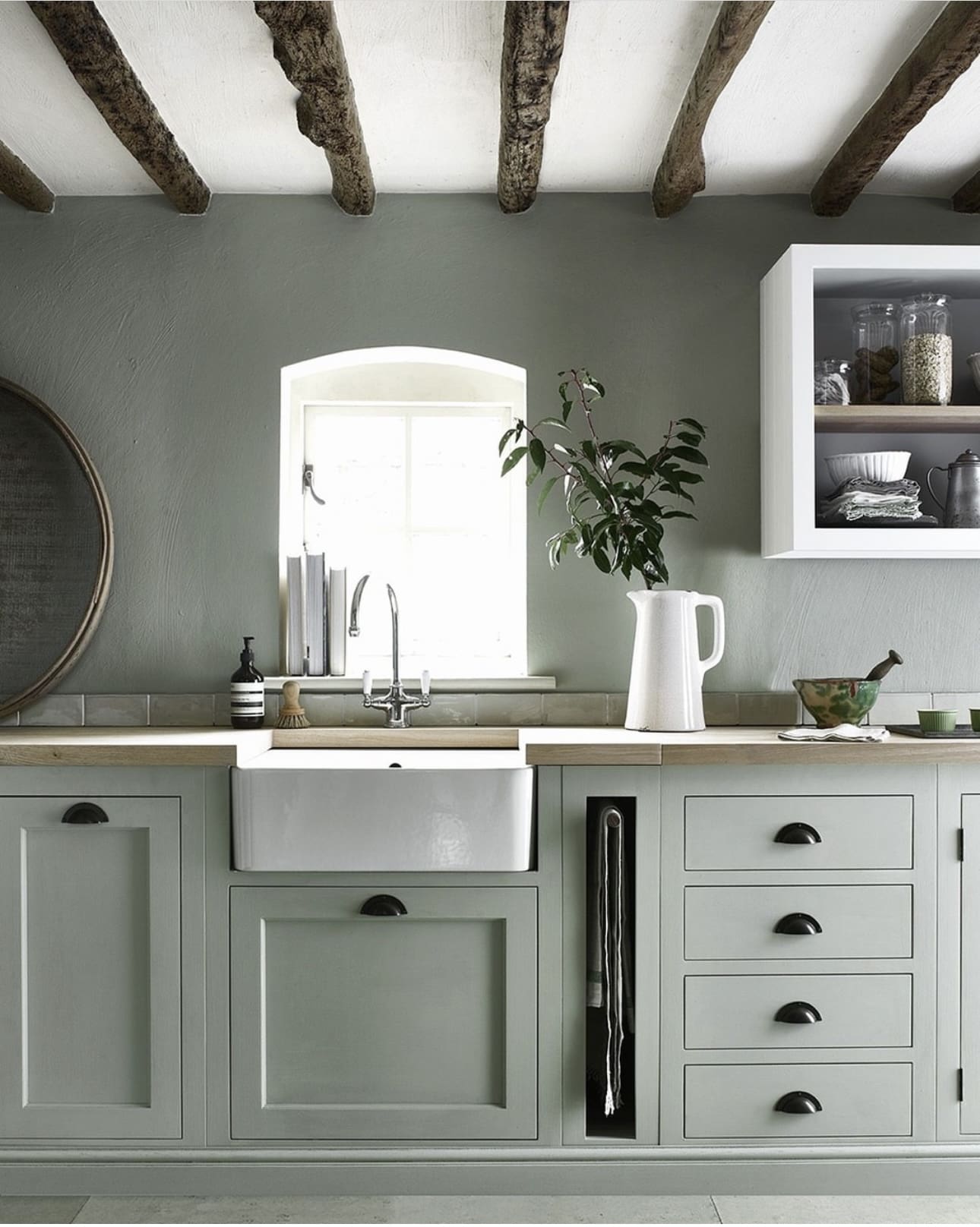 34 Beautiful Sage Green Kitchen Design Ideas to Inspire You 19 34 Beautiful Sage Green Kitchen Design Ideas to Inspire You Matching Wall Sage Green Kitchen