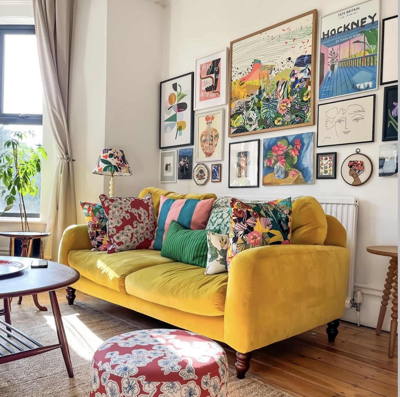 27 Small Apartment Living Room Decor Ideas 60 27 Small Apartment Living Room Decor Ideas IMG 0157 Small Apartment Living Room