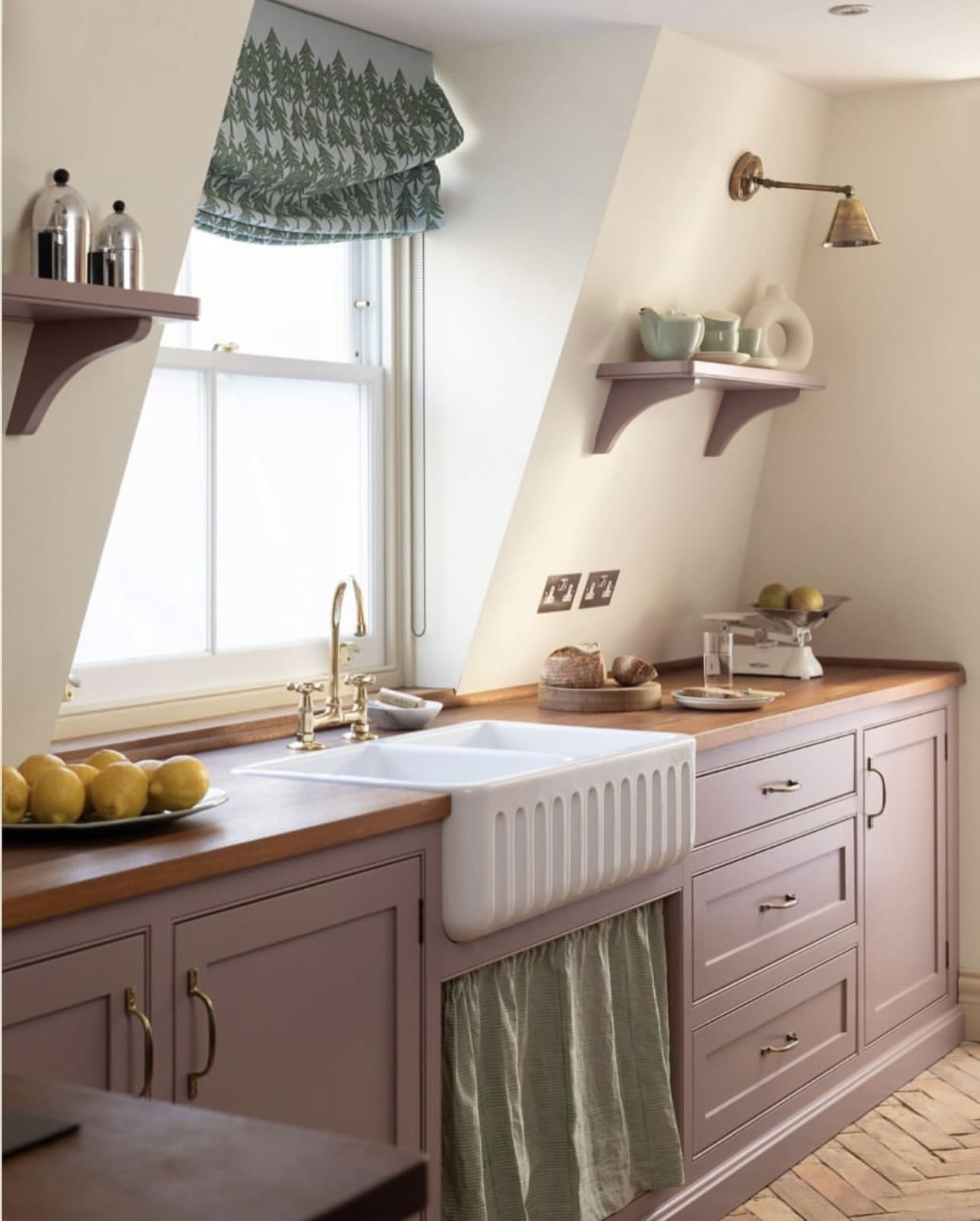 35 Stunning Pink Kitchen Design Ideas to Inspire You 103 35 Stunning Pink Kitchen Design Ideas to Inspire You IMG 1260 Pink Kitchen Design Ideas