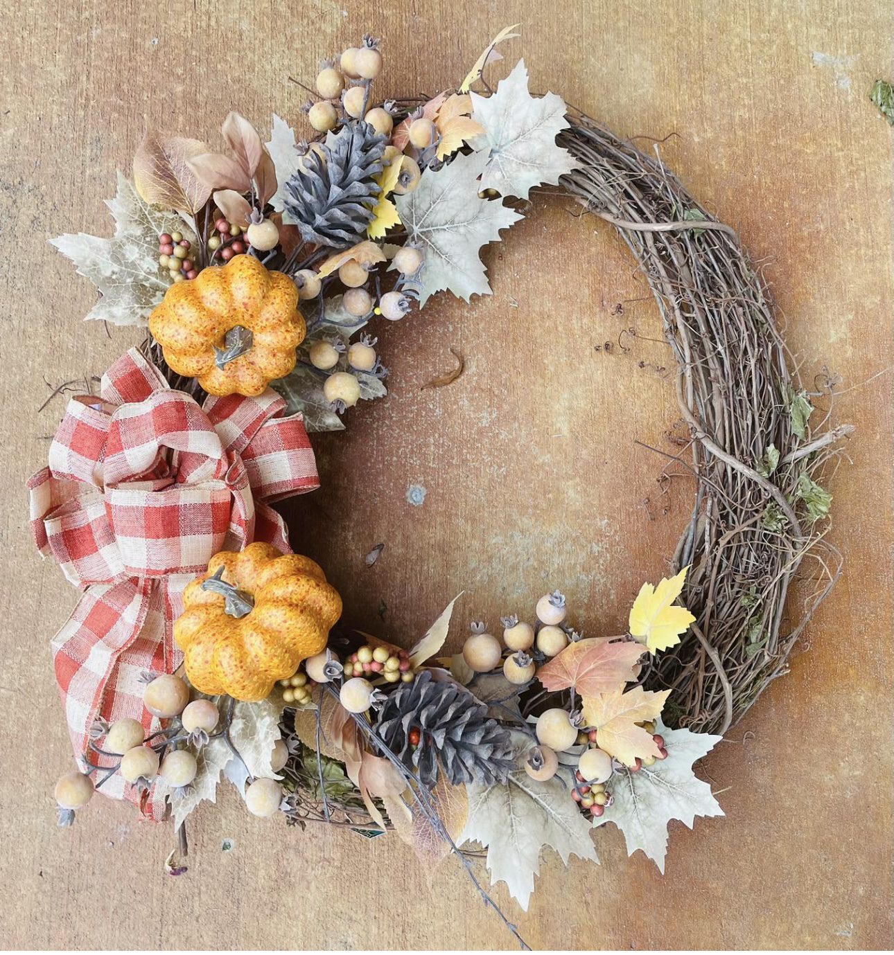 22 Best DIY Fall Wreath Ideas to Warm Up Your Front Door 58 22 Best DIY Fall Wreath Ideas to Warm Up Your Front Door IMG 1295 DIY Fall Wreath Ideas