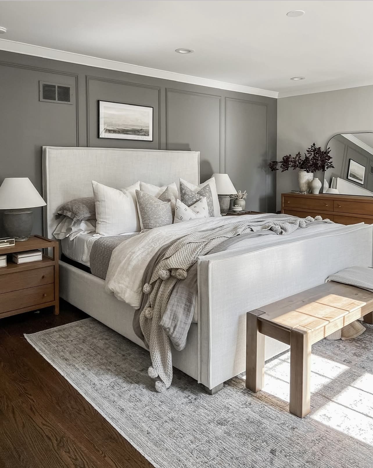 27 Cozy Apartment Bedroom Ideas for Ultimate Comfort 73 27 Cozy Apartment Bedroom Ideas for Ultimate Comfort IMG 2381 Cozy Apartment Bedroom Ideas