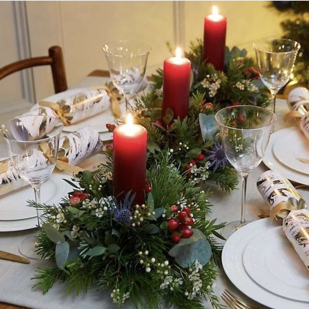 50+ Elegant Christmas Table Decor Ideas to Inspire You 151 50+ Elegant Christmas Table Decor Ideas to Inspire You IMG 3561 Christmas Table Decor