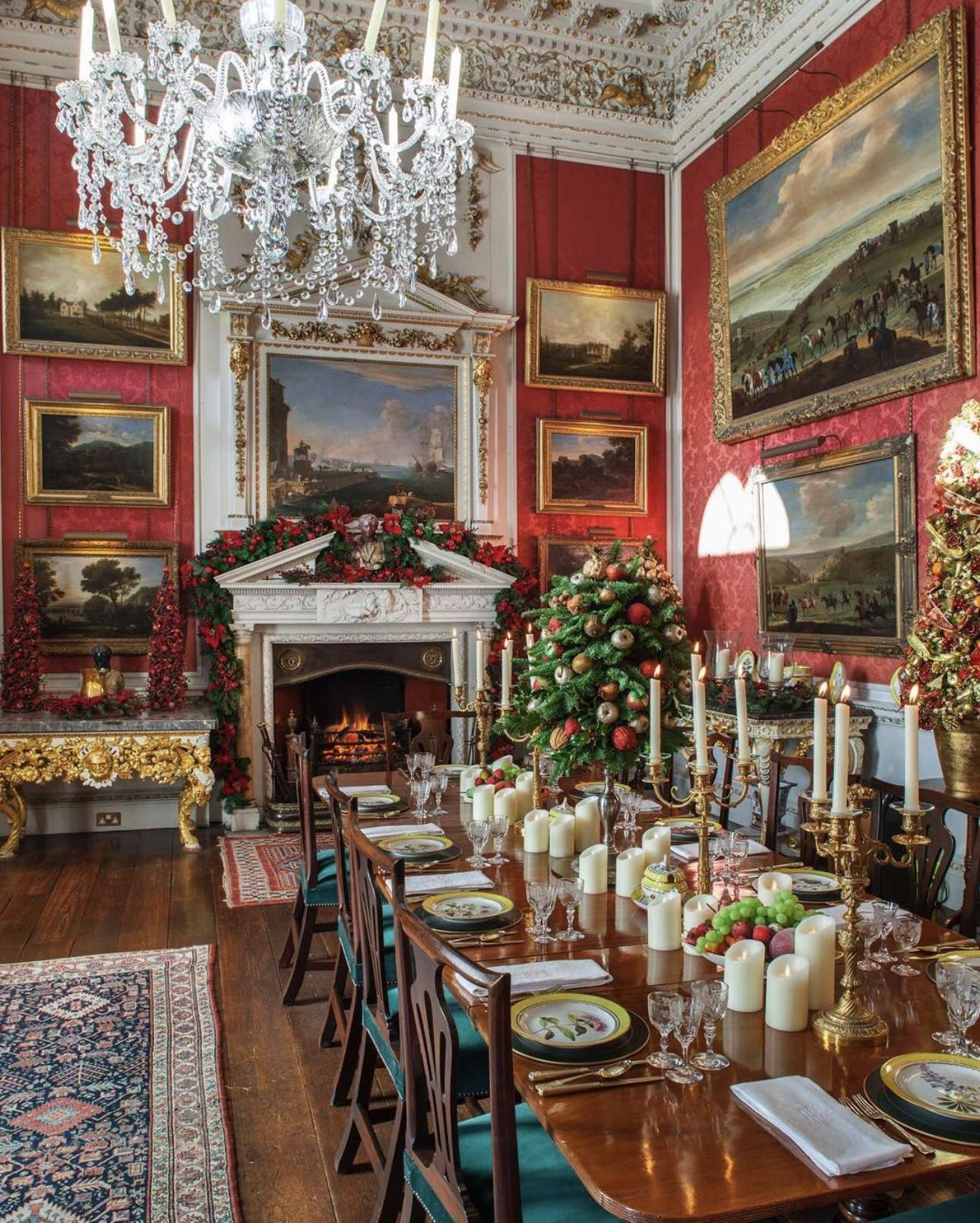 50+ Elegant Christmas Table Decor Ideas to Inspire You 139 50+ Elegant Christmas Table Decor Ideas to Inspire You IMG 3577 Christmas Table Decor