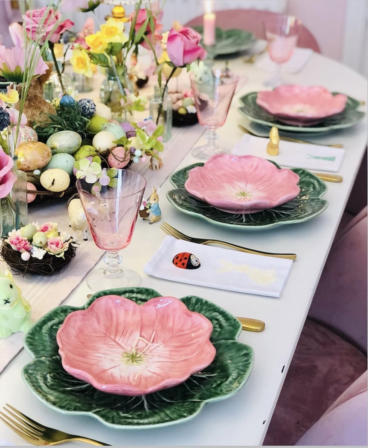 24 Stunning Easter Table Decor Ideas to Impress Your Guests 63 24 Stunning Easter Table Decor Ideas to Impress Your Guests IMG 3914 Easter Table Decor Ideas