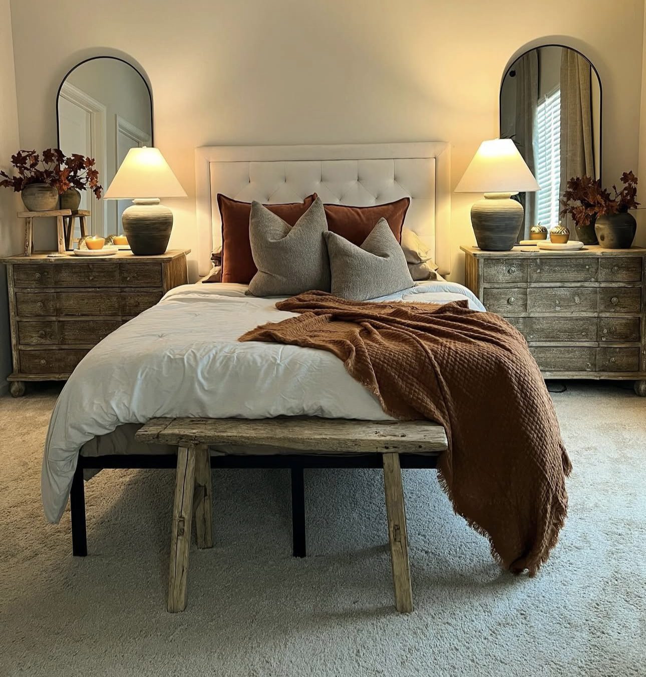 22 Cozy and Inviting Fall Bedroom Ideas You'll Love 62 22 Cozy and Inviting Fall Bedroom Ideas You'll Love IMG 4170 Fall Bedroom Ideas