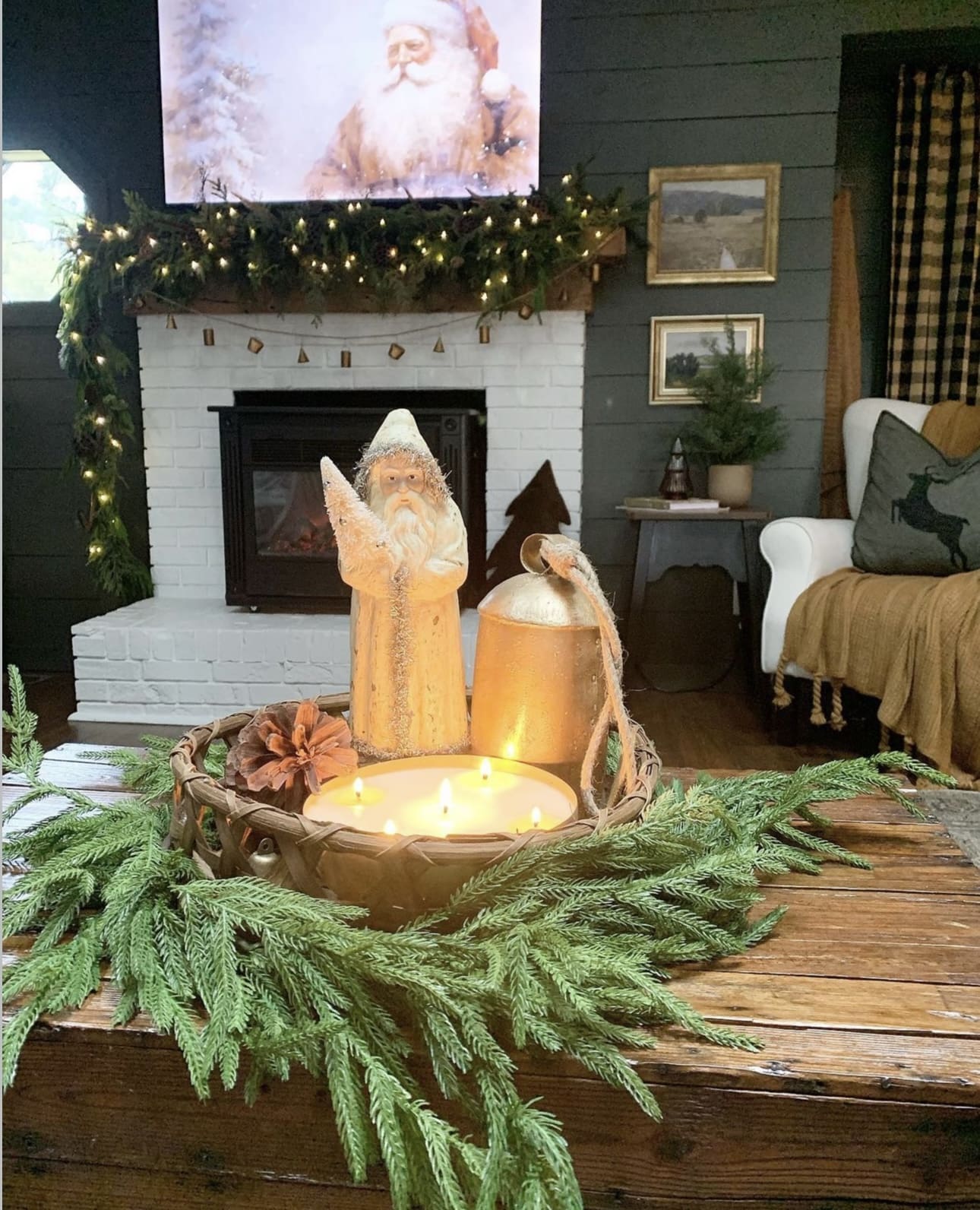 30 Best Christmas Living Room Decor Ideas to Inspire You 75 30 Best Christmas Living Room Decor Ideas to Inspire You IMG 7221 Christmas Living Room Decor Ideas