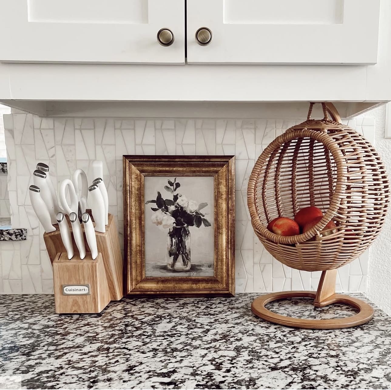 27 Best Kitchen Counter Decor Ideas to Transform Your Space 91 27 Best Kitchen Counter Decor Ideas to Transform Your Space IMG 7641 Kitchen Counter Decor Ideas