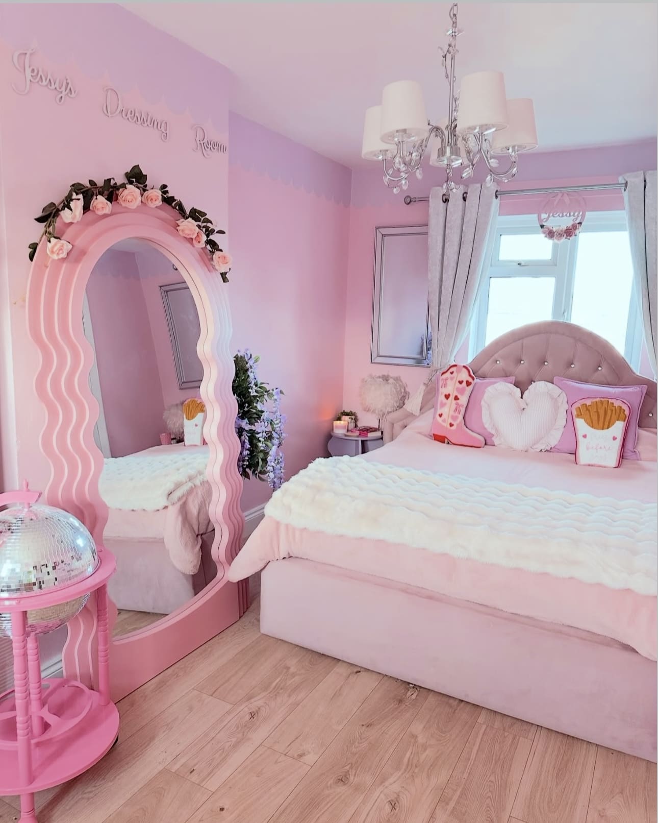29 Insanely Cute Teen Girl Bedroom Ideas You'll Love 68 29 Insanely Cute Teen Girl Bedroom Ideas You'll Love IMG 9181 Teen Girl Bedroom Ideas