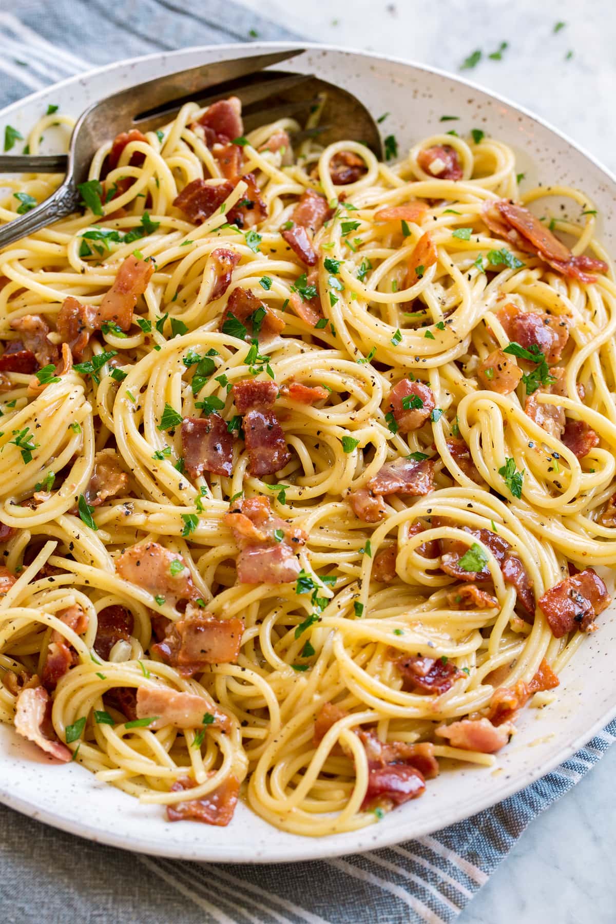 30 Easy & Romantic Valentine’s Dinner Ideas for Couples 74 30 Easy & Romantic Valentine’s Dinner Ideas for Couples spaghetti carbonara 01 1 Valentine’s Dinner Ideas