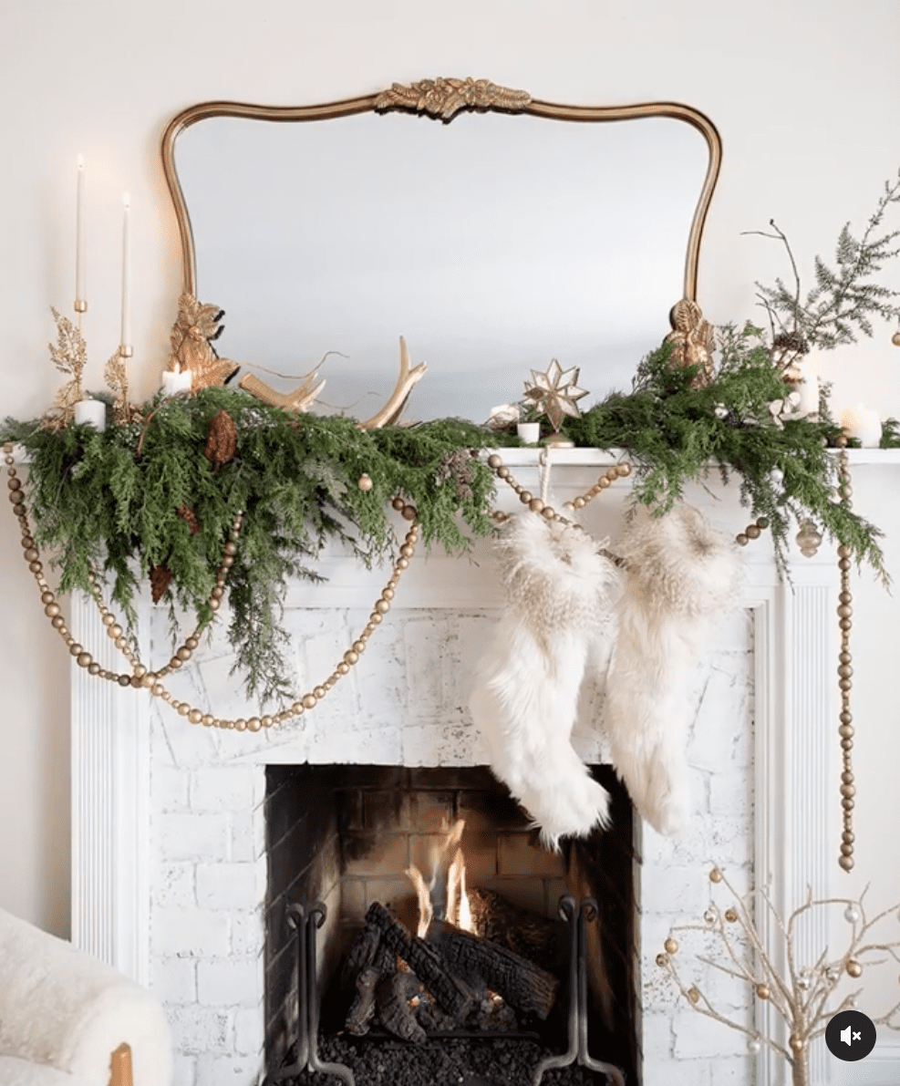 40+ Elegant Christmas Mantel Decor Ideas 11 40+ Elegant Christmas Mantel Decor Ideas Screenshot 2023 11 09 at 10.04.35 e1699524349497 Christmas Mantel Decor