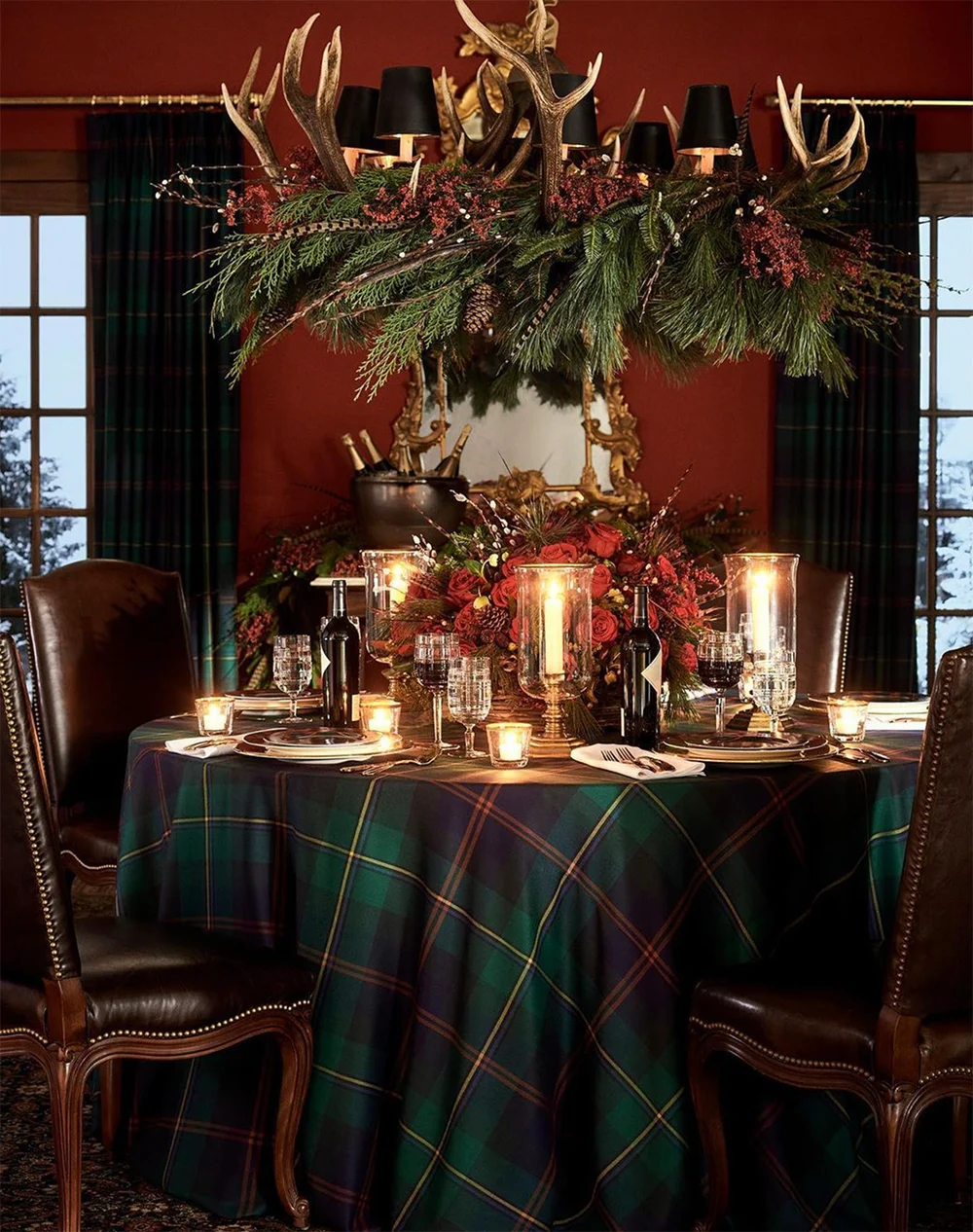 50+ Elegant Christmas Table Decor Ideas to Inspire You 107 50+ Elegant Christmas Table Decor Ideas to Inspire You Ralph Lauren Tablescape Christmas Table Decor