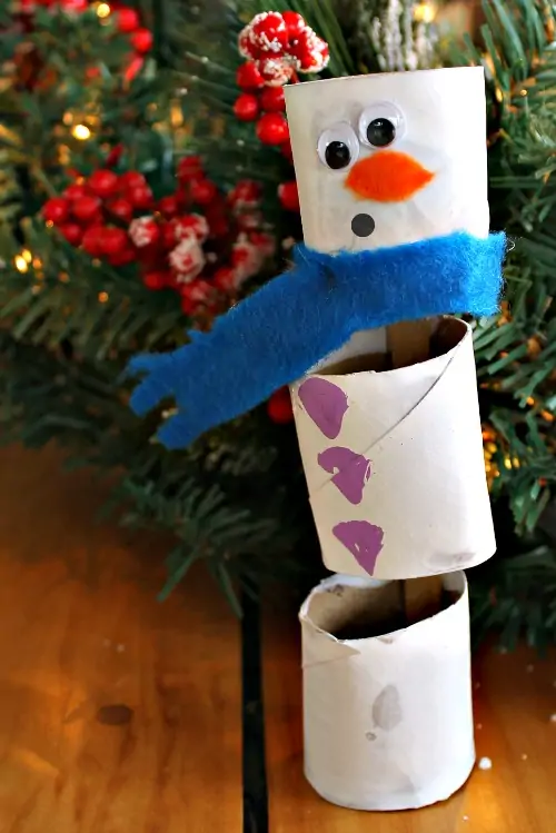 24 Easy & Fun Winter Crafts for Kids of All Ages 56 24 Easy & Fun Winter Crafts for Kids of All Ages toilet roll snowman 1 Winter Crafts for Kids